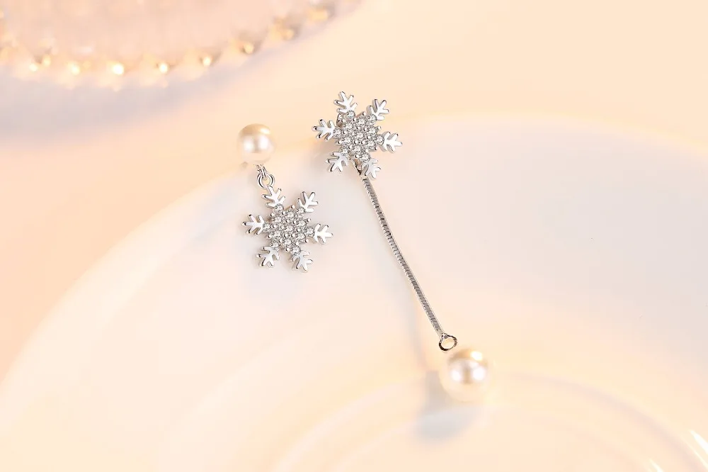 beautiful asymmetric long snowflake pearl sexy temperament high-end tassel earrings ladies