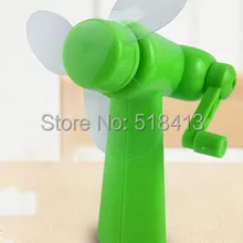 Игрушки Летние милые пластиковые многоцветные вентиляторы специальные экологические ручной мини-вентилятор без порта батареи дети S порт s игрушка