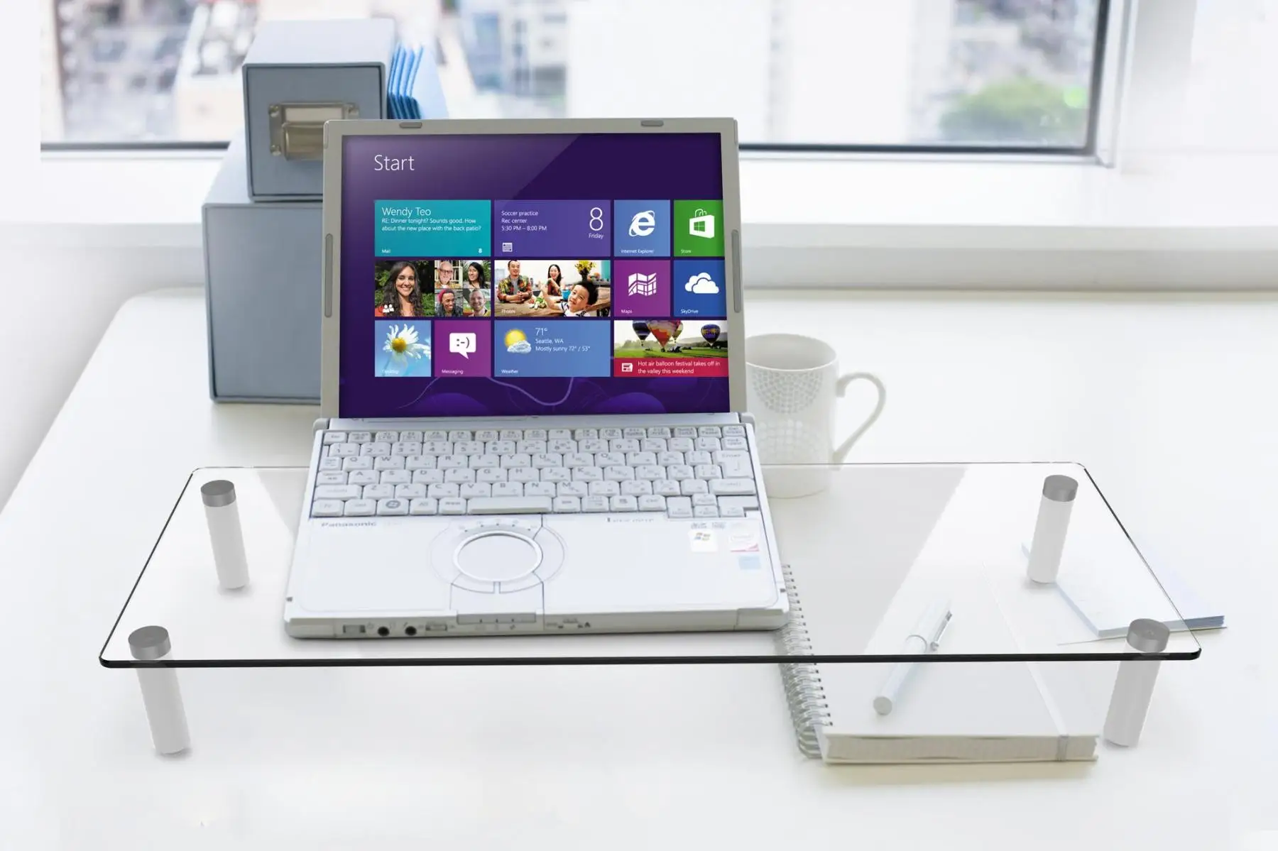 Soporte التلفزيون سطح المكتب 8 سنتيمتر الكريستال Da-90358