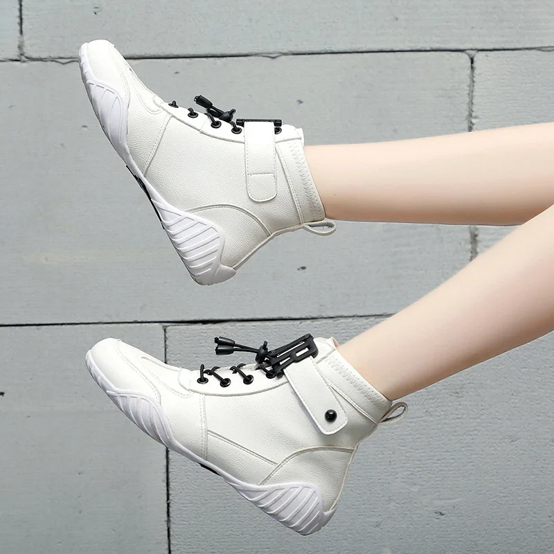 

Black and white Martin boots new spring and autumn winter boots snow boots booties