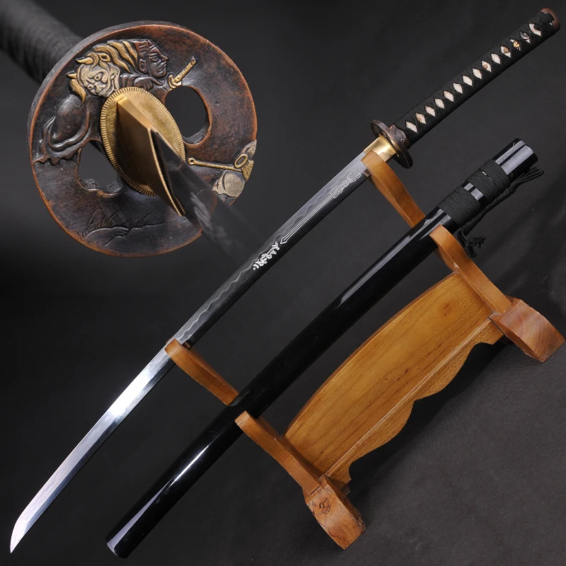 Японский меч купить. Катана. Меч катана. Настоящий самурайский меч. Японские мечи катана из дамасской стали.