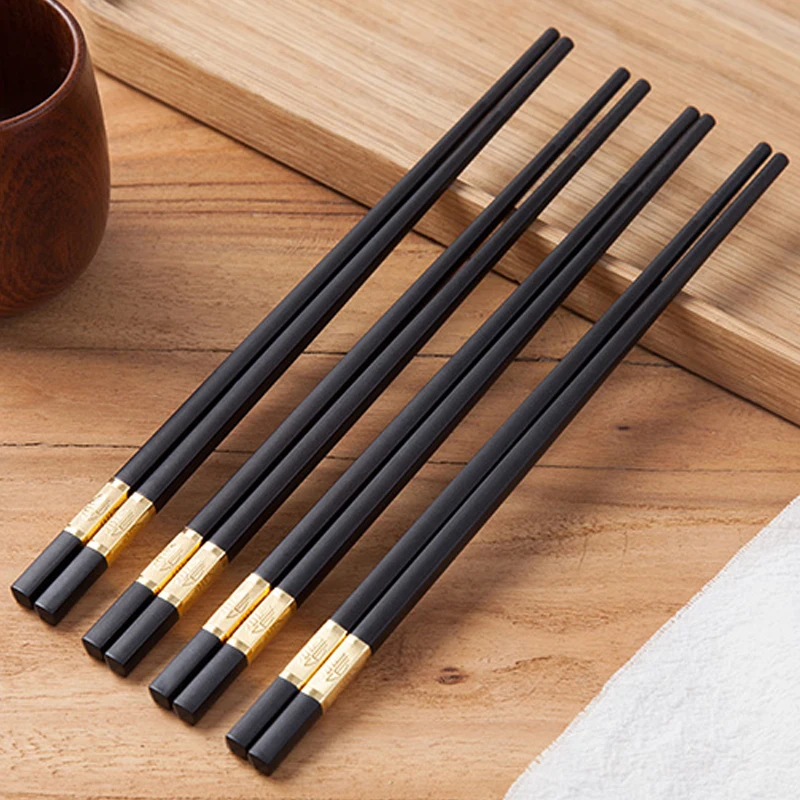 

1Pair Japanese Non-Slip Chopsticks Durable Alloy Hot High Quality Portable Sushi Chop Sticks Set Chinese Chopstick Learner Gift