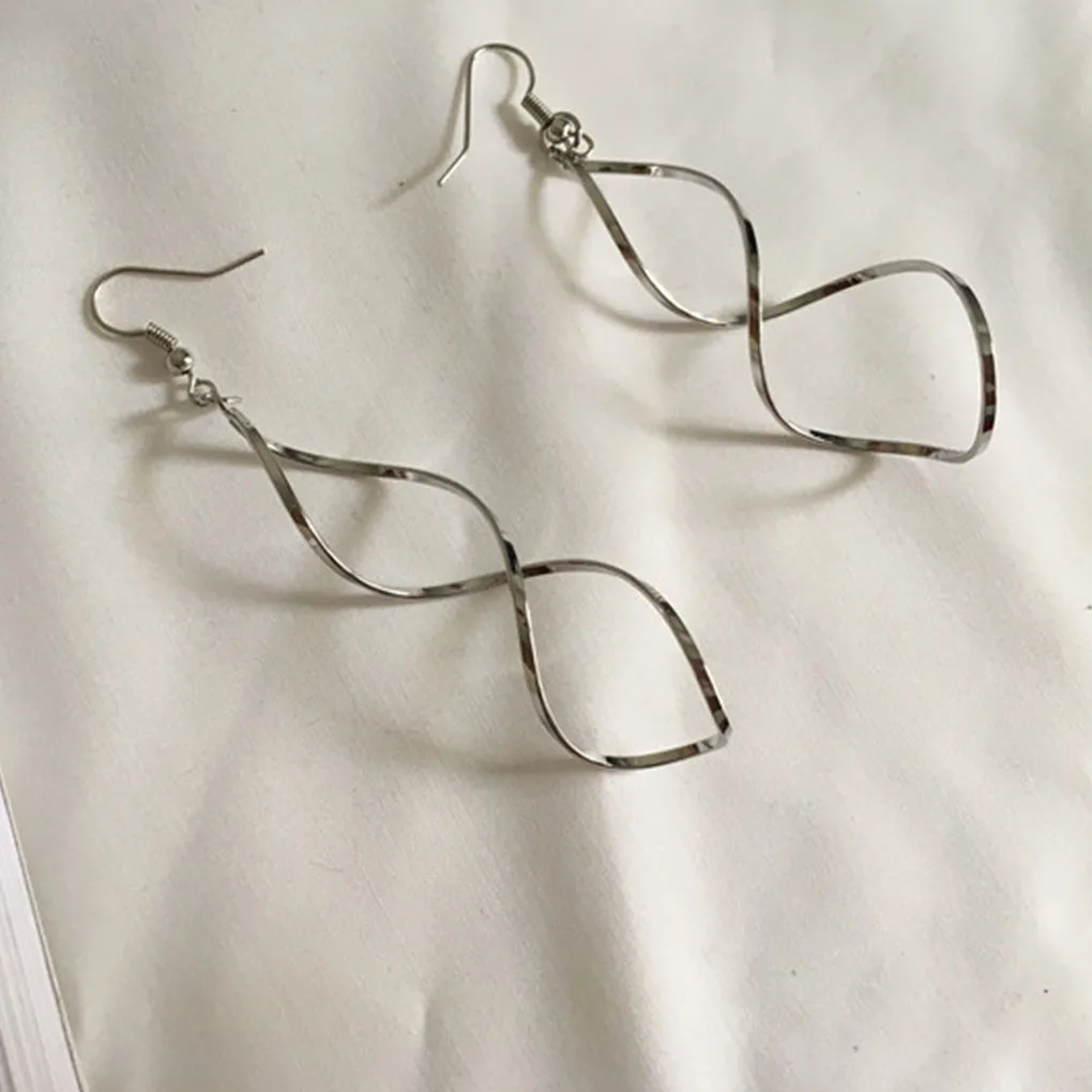 

Twist Spiral Shape Wave Dangle Earrings For Girls Ear Studs Jewelry Metal Earrings Jewerly For Women As Gift