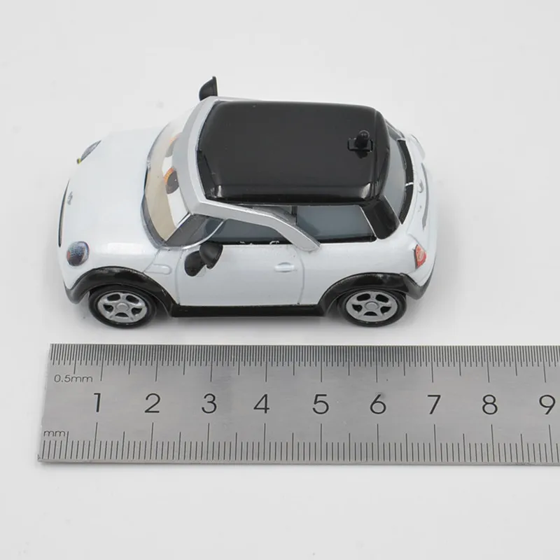 Disney Pixar Cars Lightning Mcqueen Cute Mini Cooper 1:55 литье под давлением металлический сплав модель