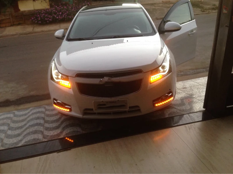 Автомобильная проблесковая дневные ходовые огни для Chevrolet Cruze 2009 2010 2011 2012 2013 Противотуманные фары Крышка Габаритные огни лампы для фар 12V дневной свет