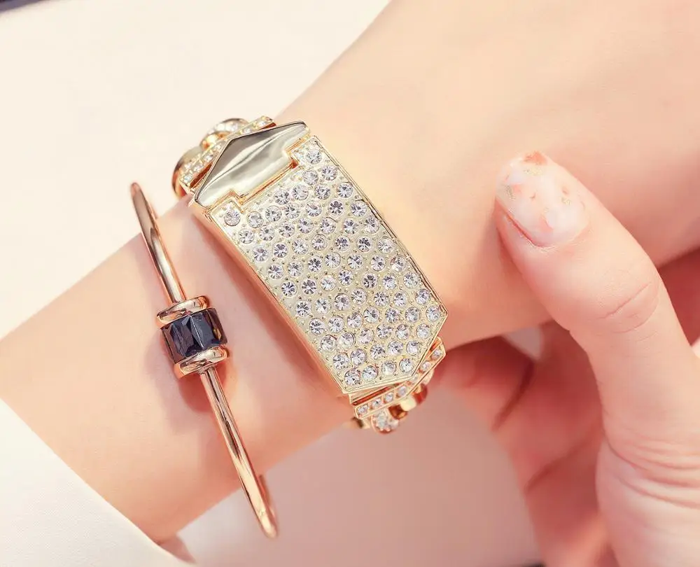 

The new lady sets diamond British watch evening banquet party fashionable dress joker clamshell fashionable bracelet women watch