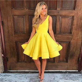 

Simple Yellow Short Homecoming Gowns V Neck Sleeveless Aline Satin Red Party Dresses V Back Prom Gowns Zipper Up