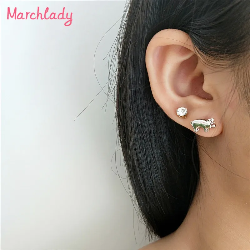 

Korean Lovely Stud Earrings For Women Gold Color Zinc Alloy Little Pig Pattern Personality Jewelry Party Earring Wholesale