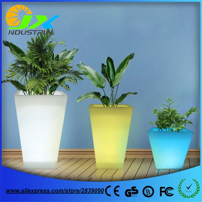 

Plastic PE Rechargeable outdoor waterproof glowing LED Floor lamp remote control led big flower pot RGB floor boughpot