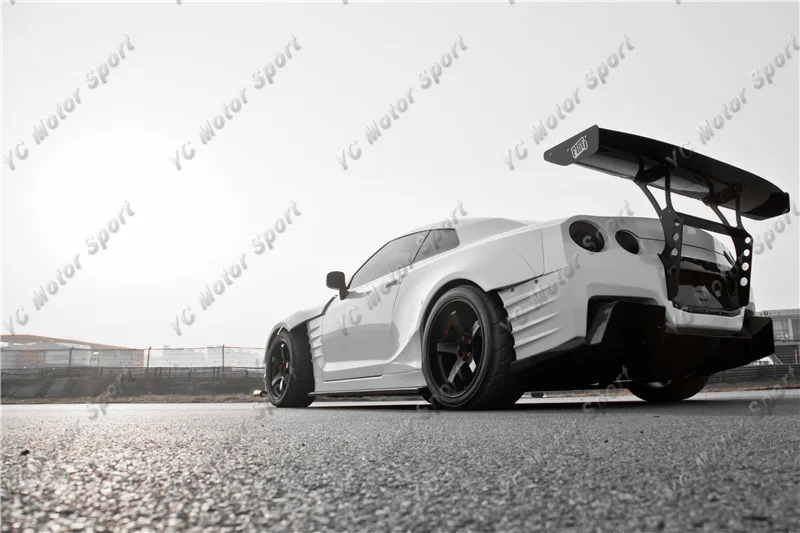 2008-2013 Nissan R35 GTR Bensopra Rear Wing w Full set Bracket 1 (2)