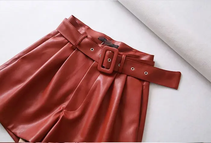 2019 сезон: весна-лето новый для женщин оранжевый цвет PU бермуды шорты искусственная кожа шорты с поясом Лидер продаж Высокая талия