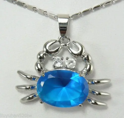 

cute jewelry blue zircon crab pendant necklace 5.27