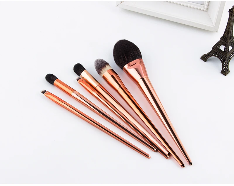 makeup brushes (7)