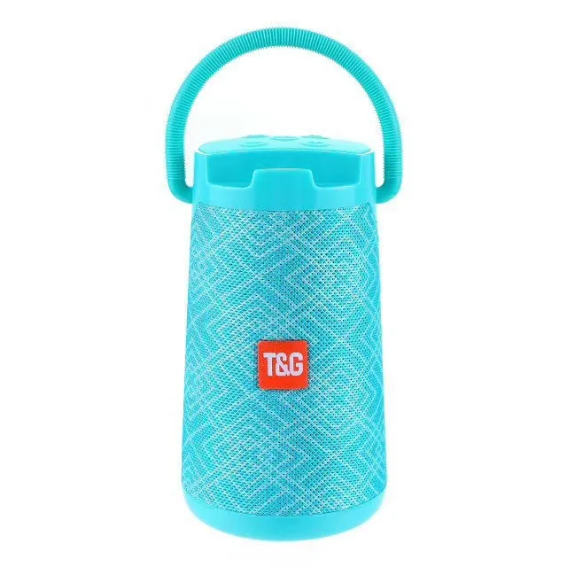 Portable wireles Bluetooth speaker dual speaker stereo bass effect outdoor Bluetooth speaker TF universal all electronic product