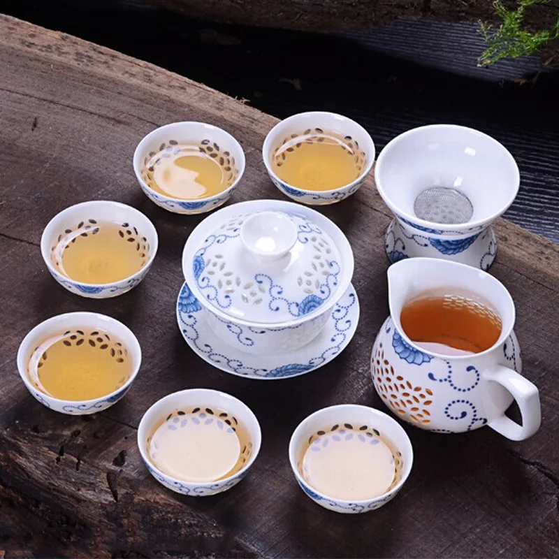 Blue and white porcelain exquisite tea set ceramic teapot kettle cup porcelain Chinese honeycomb hollow ceramic kungfu tea set