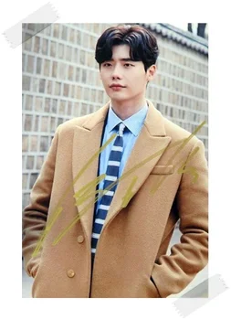 

Signed Lee Jong Suk Autographed photo While You Were Sleeping 4*6 free shipping 6 versions K-POP 102017A