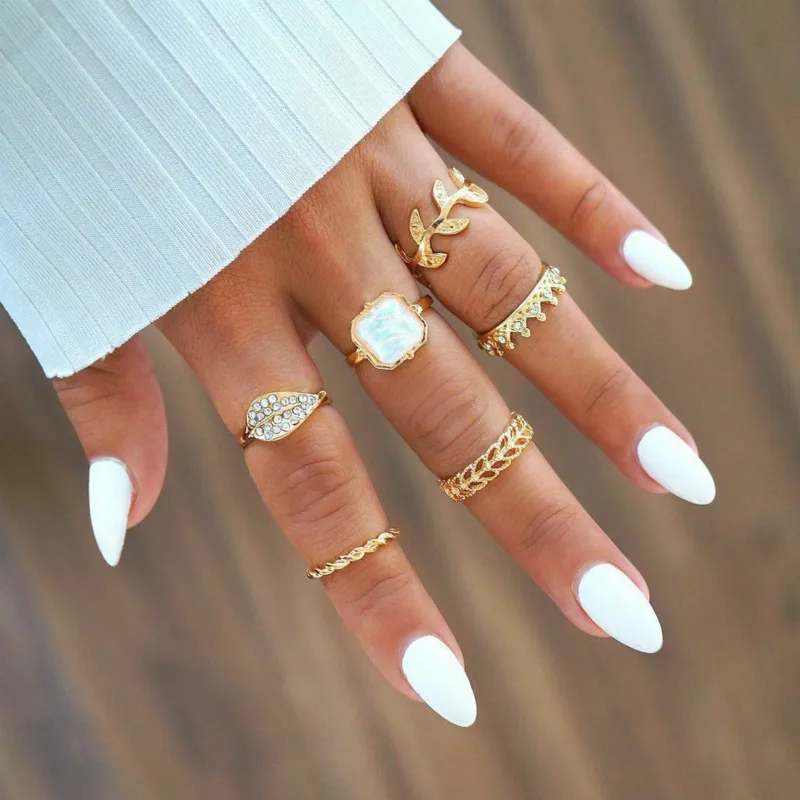 

2019 New Fashion Personality Leaf Crown Women's Ring Combination Set 6 Sets of Jewelry