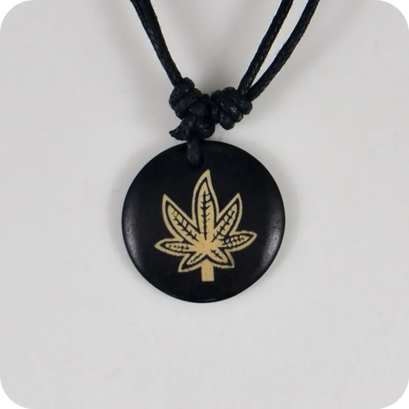 Leaf Jamaica weed Rasta Reggae Punk Hiphop yak bone Carving Pendant Necklace Amulet Lucky Gift Tribal Totem Fashion Jewelry