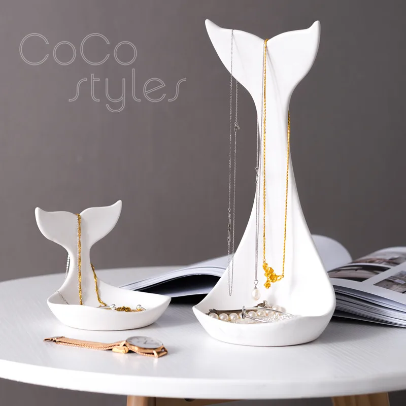 

Cocostyles InsFashion high-end white whale's tail ceramic necklace and ring storage dish for nordic style home decor