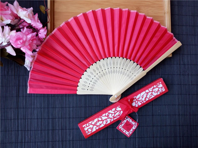 Cost effective gift packaging bamboo silk hand fan wedding gifts for