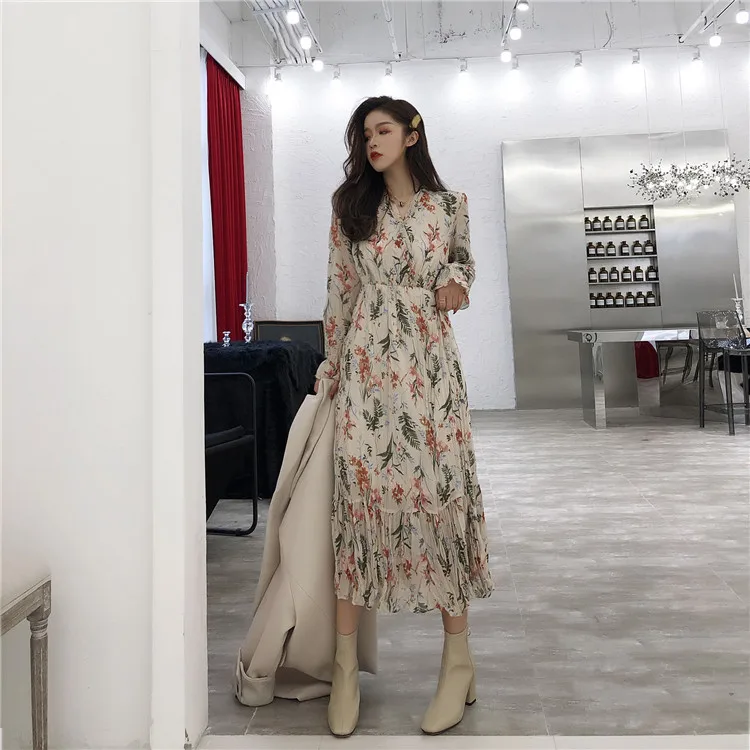

Winter Dress Women Vintage V Neck Floral Printed Ruffle Hem Sashes Pleated Boho Maxi Long Dresses Vestidos Robe Pull Femme Hiver