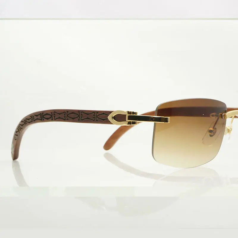 35240120-GoldWoodEngrave