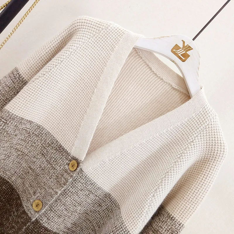 New! 2019 Korean Cardigan Female Harajuku Student Sweater long sleeves Autumn and Winter Stripes Coat D227