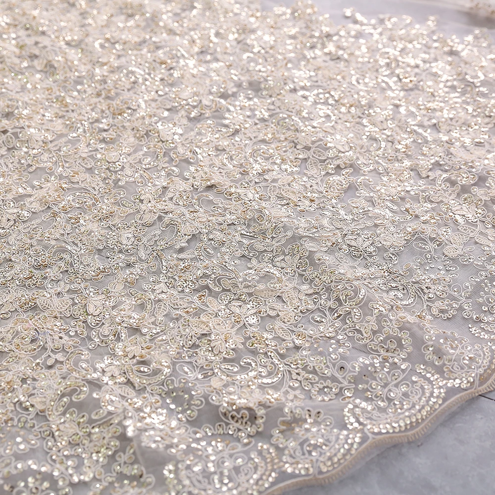 3 Meter White Ivory Cathedral Wedding Veils 2018 Long Lace Applique Edge Bridal Veil with Comb Wedding Accessories Bride Veu