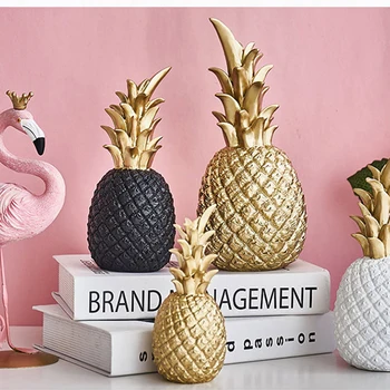 

Creative Modern Resin Pineapple Shaped Ornament Gift Home Desktop Decoration Wedding Decor(Black,Small)