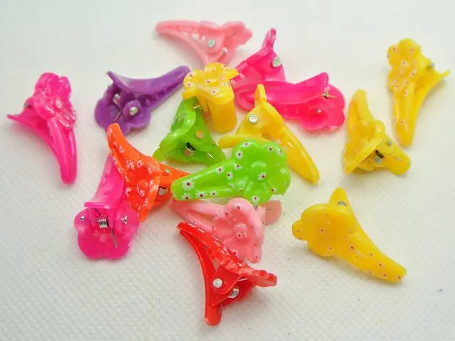 50 Mixed Colour Plastic Floral Flower Alligator Hair Clips Barrettes DIY 28mm