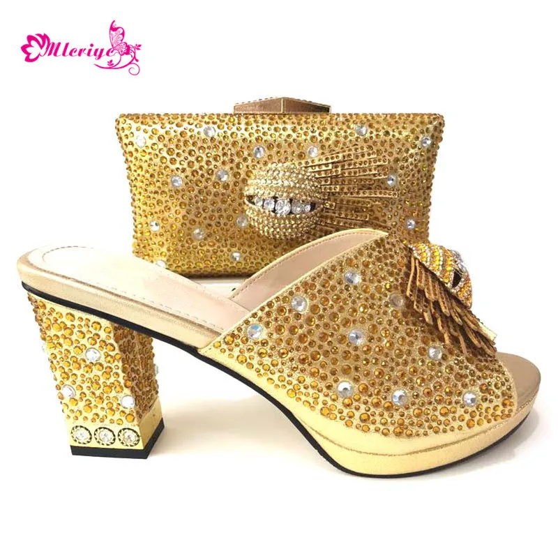 

New Arrival Italian Ladies Shoes and Bags To Match Set Decorated with Rhinestone Wedding Shoe and Bag Sets Italian Party Pumps