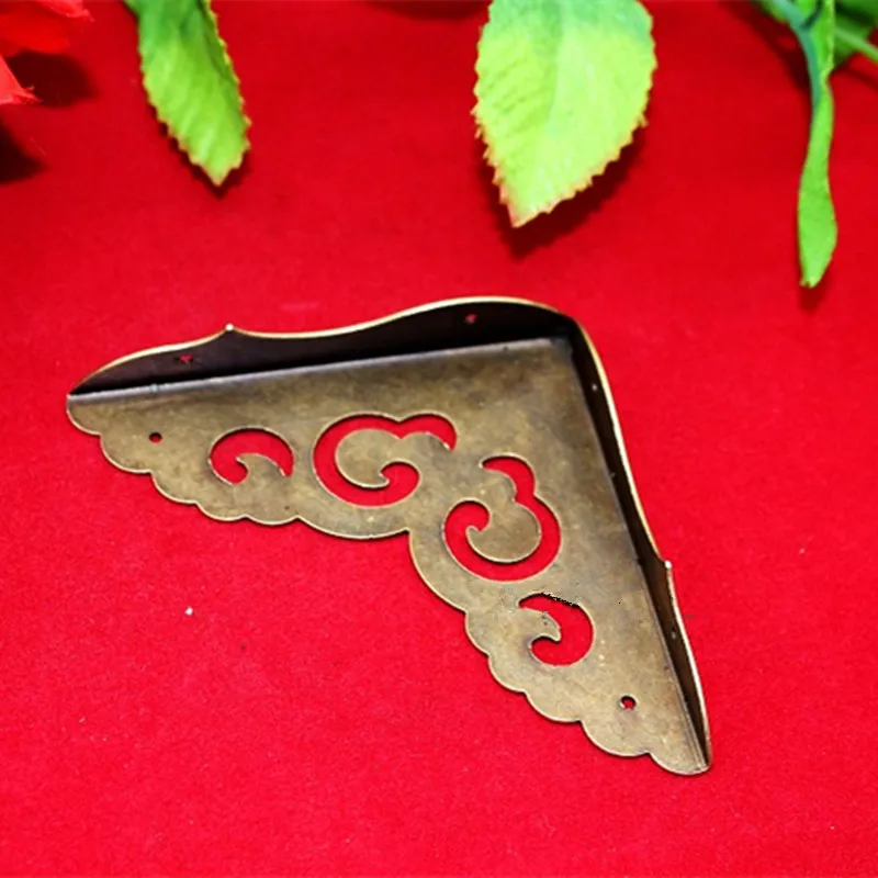 Brass-Side-Corners-of-Furniture-Corner-Triangle-Fillet-Upscale-Decorative-Sheet-Copper-Purses-Gusset-Flower-Leg (3)