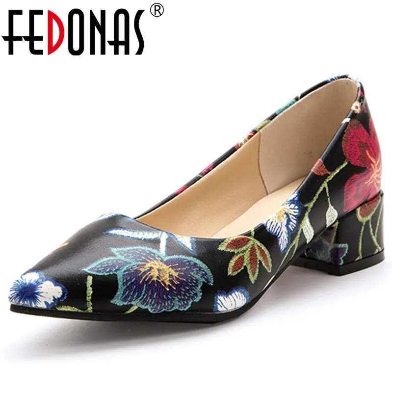 FEDONAS/Модные Элегантные классические женские туфли-лодочки с острым носком; винтажные тонкие туфли с принтом; сезон весна-лето; женские вечерние туфли для офиса и выпускного