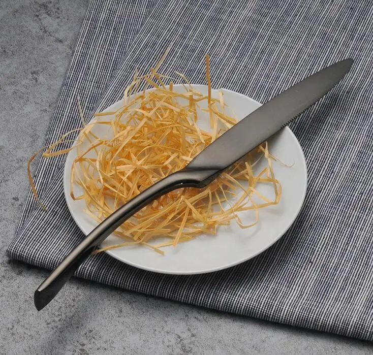Knife