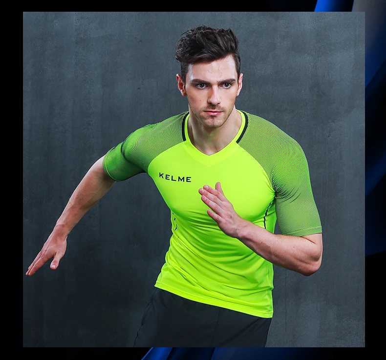 

KELME Carle, new style football uniform, short sleeved competition, customized light plate and T-shirt team training 3871002
