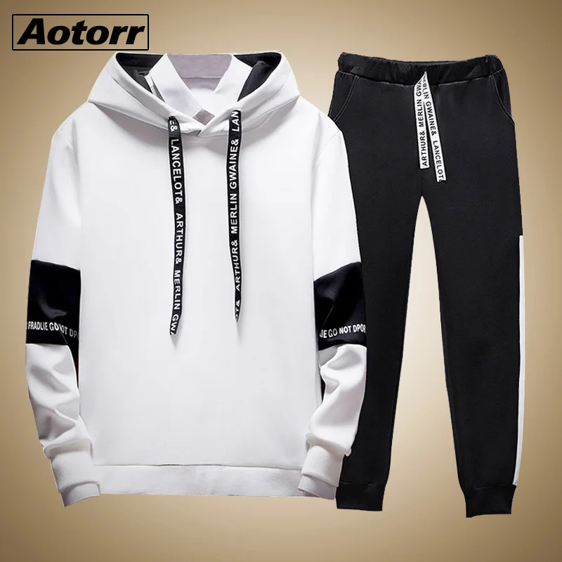 

New Warm Two Pieces Set Fashion Hooded Sweatshirts Sportswear Men Tracksuit Hoodie Autumn Men Brand Clothes Hoodies+Pants Sets