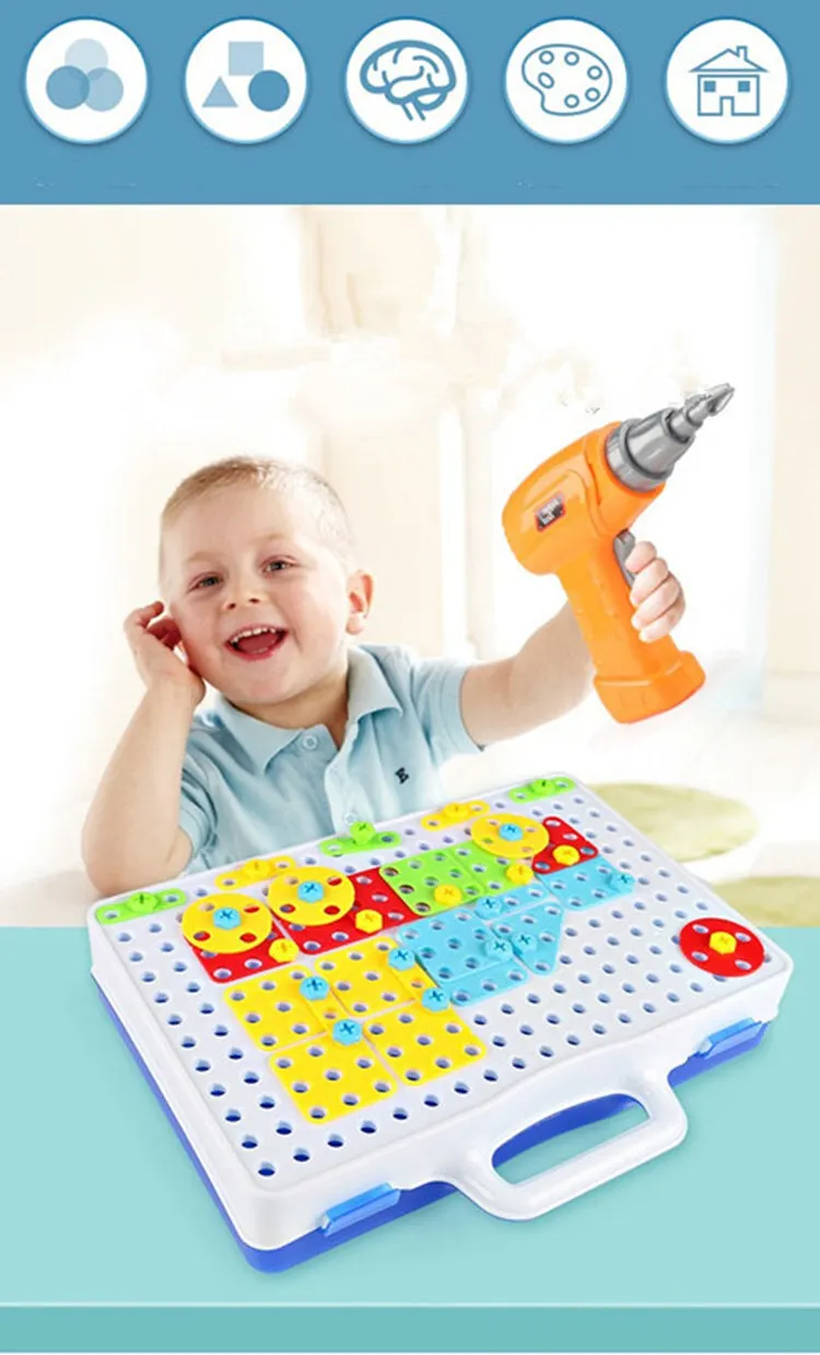 9028386973_979639104
