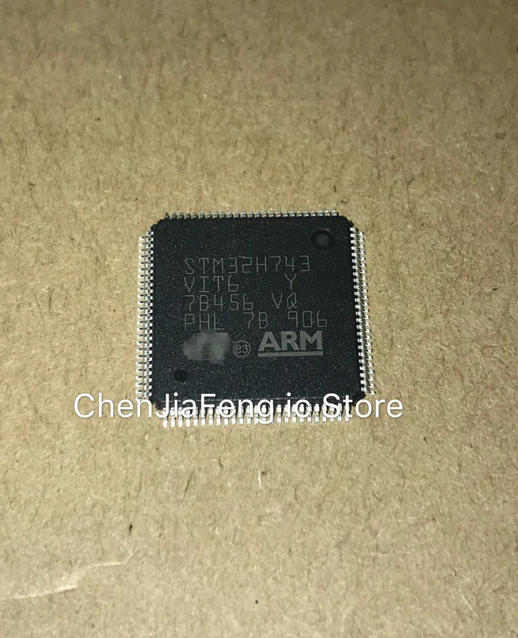 Online 1 piezas ~ 5 piezas lote STM32H743VIT6 QFP100 nuevo original