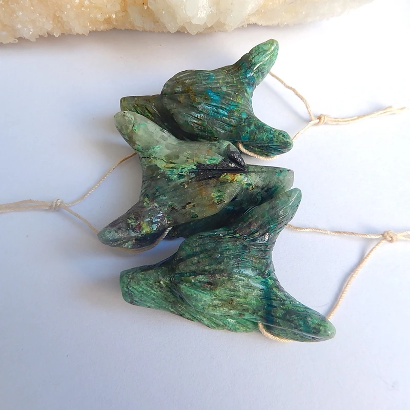 

Wholesale 3Pcs Chrysocolla Handcarved Wolf Head Necklace Pendants 34x25x10mm 36x26x10mm 34.38g Beauty Jewelry Accessories