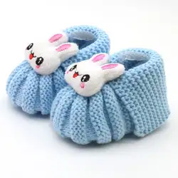 Новорожденных BebeToddler для маленьких девочек зимняя теплая обувь с милым кроликом зимние крючком вязать флис обувь ходунки кроватки Сапоги