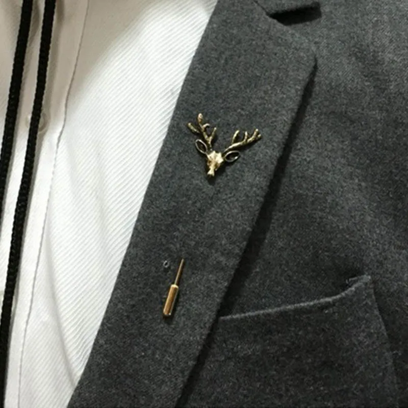 Korean version of retro personality deer head alloy men's brooch corsage female wild creative big pin with jewelry shawl buckle