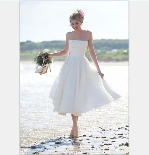 

2019 Summer Short Beach A-Line Wedding Dress Vintage 1950 Tea Length Wedding Gowns Backless Strapless Vestidos de Novia