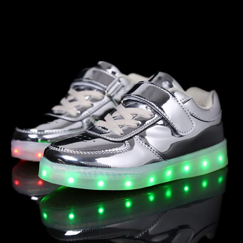 

Zapatillas Led Shoes with Lights for Kids Light Up Shoes 2016 Casual Silver Girls Boys Glowing Sneakers Tenis Led Infantil