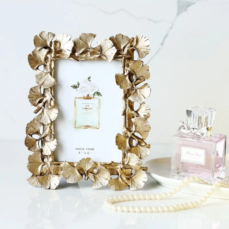 

Vintage Gold Ginkgo Leaves 6 Inch Wedding Photo Frame Home Accessories Decoration Decorative Picture Frame Wall