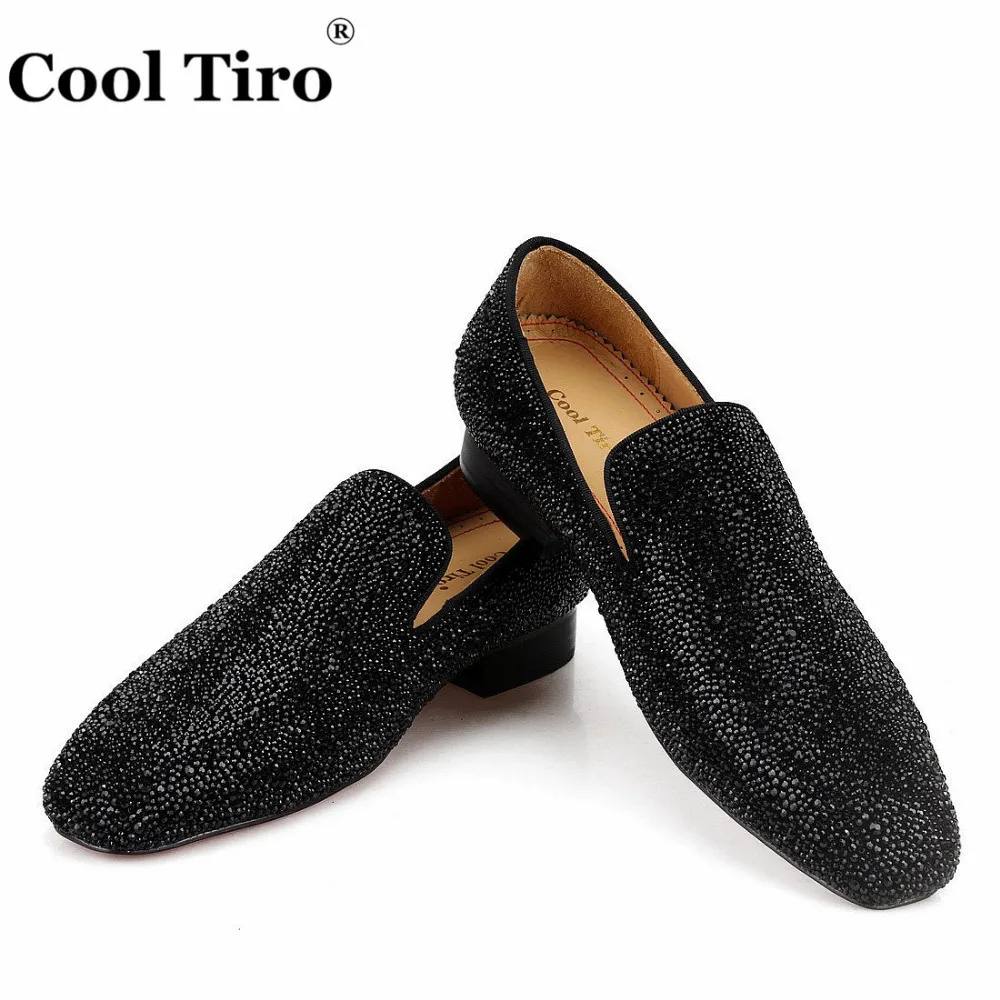 

Cool Tiro Suede Black Crystals Loafers Men's Flats Shoes Slippers Smoking Man Dress Shoes Wedding Party Shoes Genuine Leather