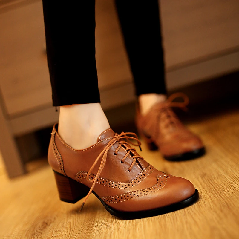 brogue shoes women