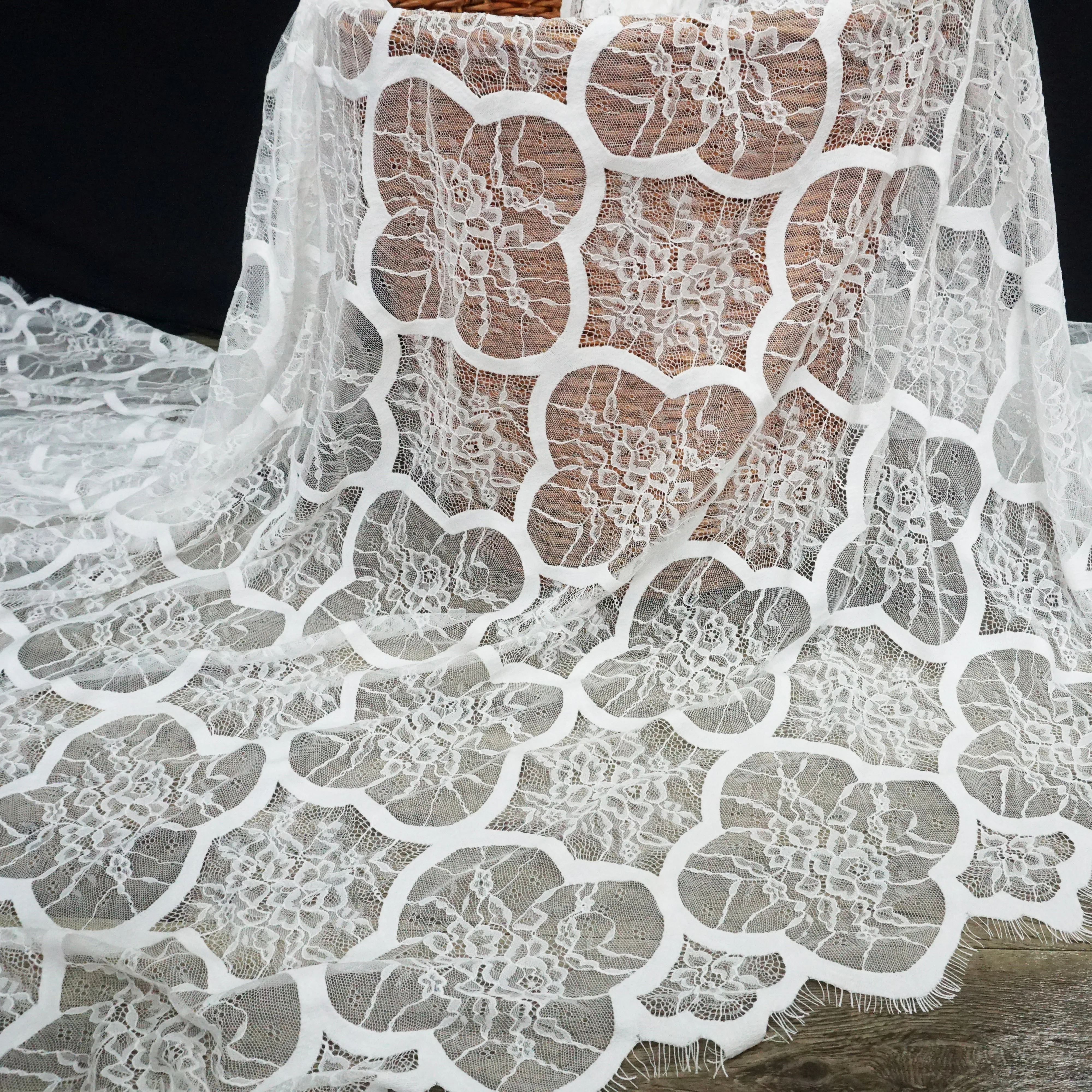 

Geometric new design wedding gowns lace eyelash french lace 1.5*3 meters/piece! Lucy lace boutique wholesale good quality laces