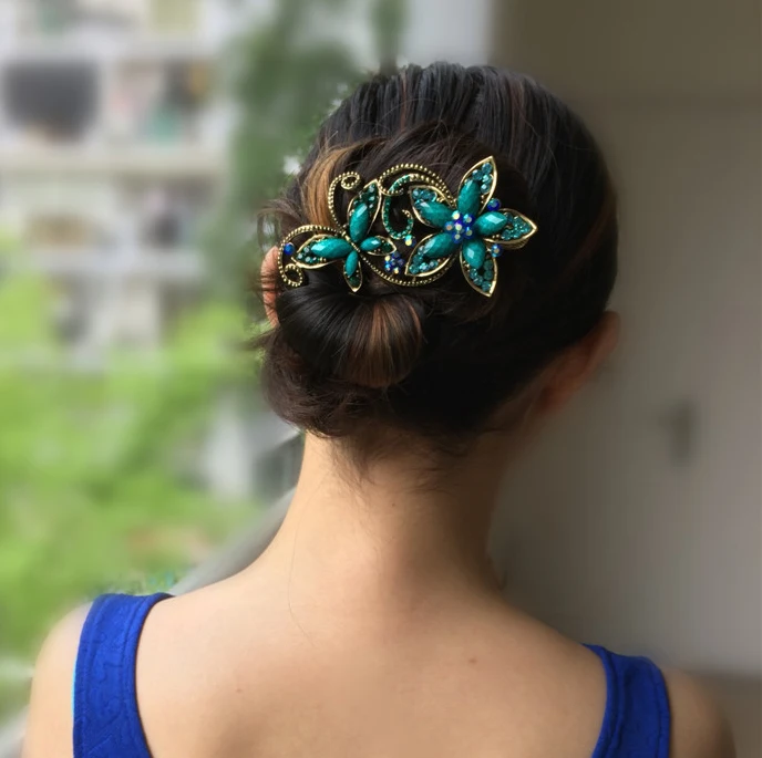 Metal Rhinestones Hair Clip Vintage Bronze Plating Butterfly Hair Claw Retro Flower Hairgrip Women Hair Jewelry Metal Rhinestones Hair Clip Vintage Bronze Plating Butterfly Hair Claw Retro Flower Hairgrip Women Hair Jewelry