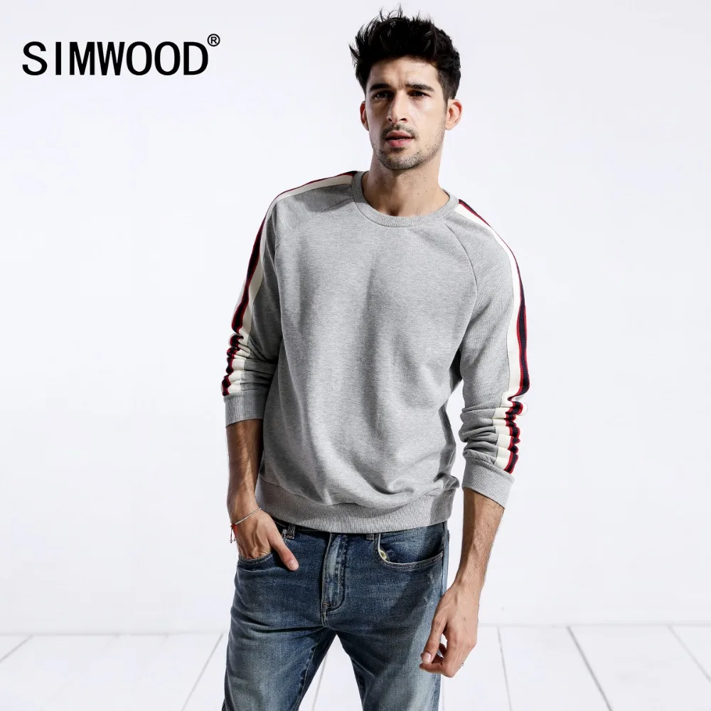 

SIMWOOD 2019 autumn Winter New Hoodies Men Contract Sleeve Pullover Sweatshirts hoodie hip hop streetwear plus size 180320