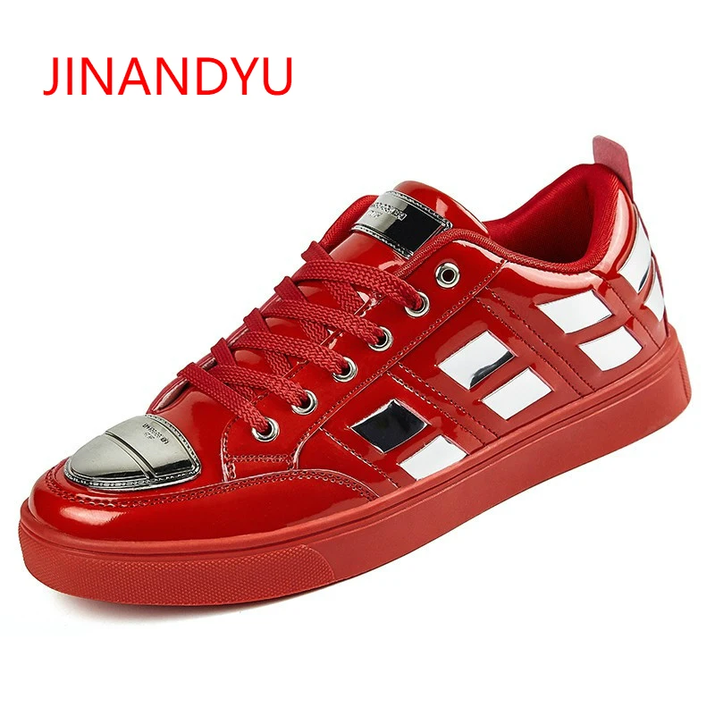 رجل أحذية رياضية من الجلد الرجال العلامة التجارية المعادن الترتر الديكور الشقق عارضة Pantent الجلود أحذية تزلج Zapatos هومبر المدربين